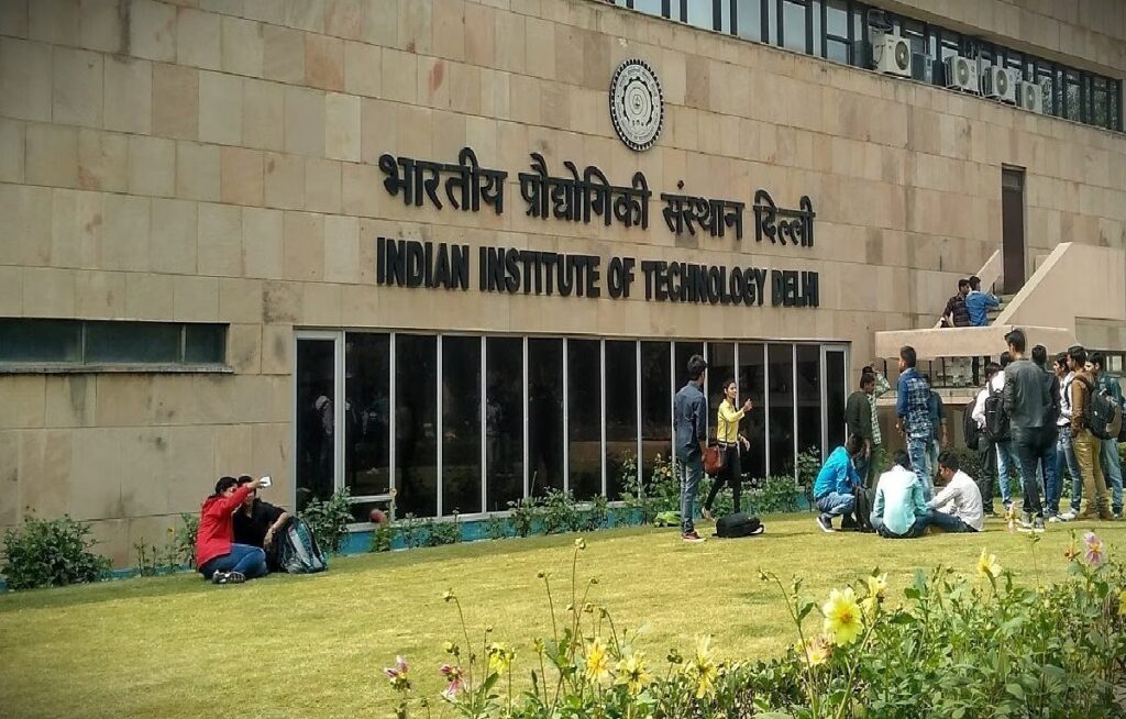 IIT Delhi New Courses: लॉन्च किया डेटा एनालिटिक्स सर्टिफिकेट प्रोग्राम, करें आवेदन