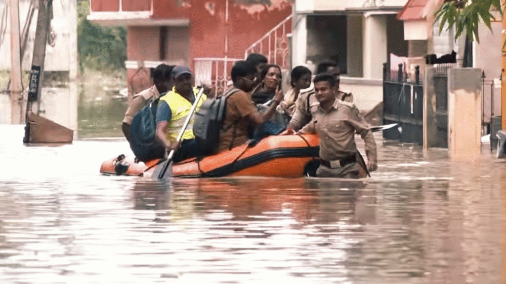 Bengaluru Rains: वायरल 'IP67' सोशल मीडिया पोस्ट शहर के शहरी बाढ़ संकट को उजागर करता है